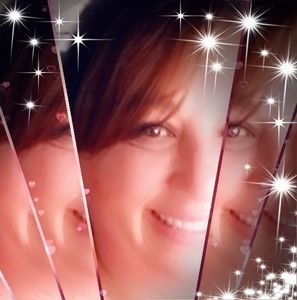 Meet your Posher, Dena